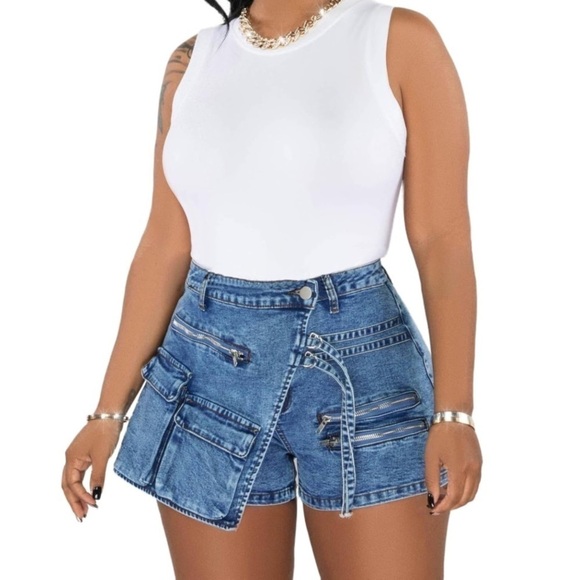 Denim Cargo Skort - Picture 3 of 5